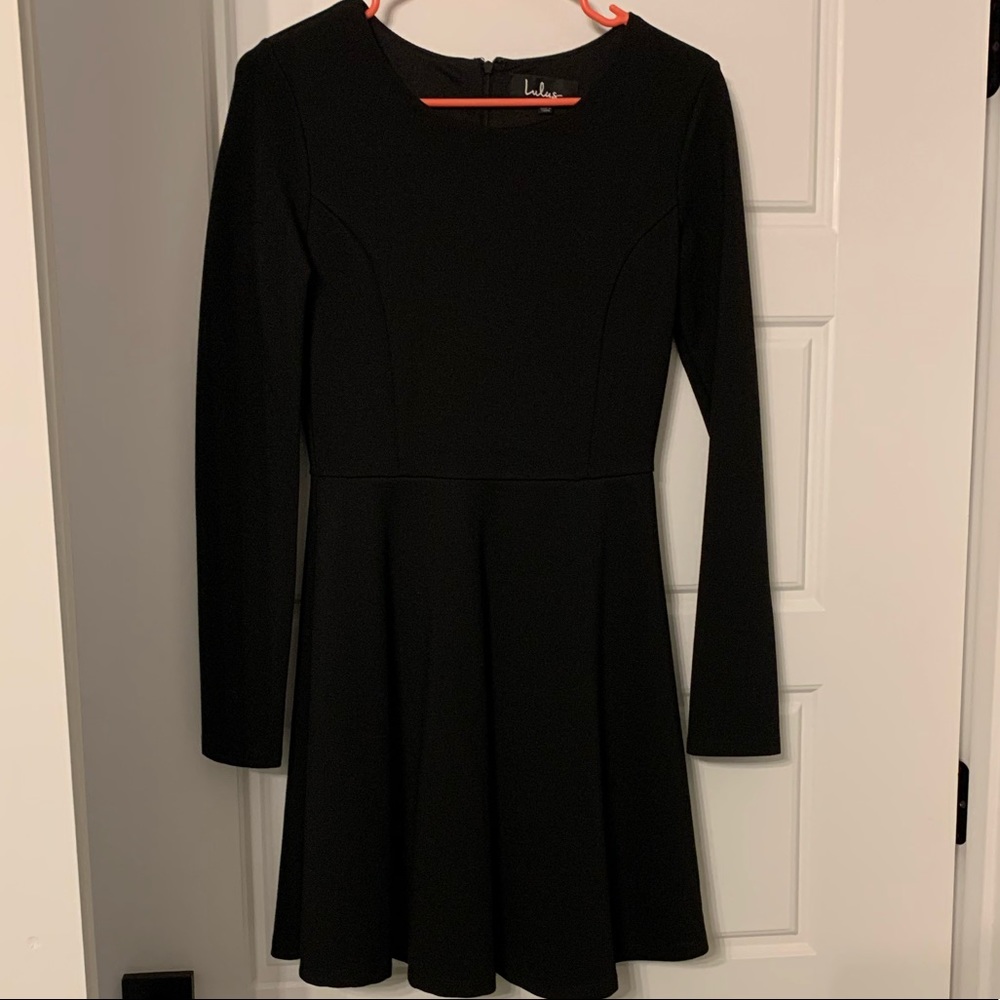 Lulu’s Long Sleeve Black Dress